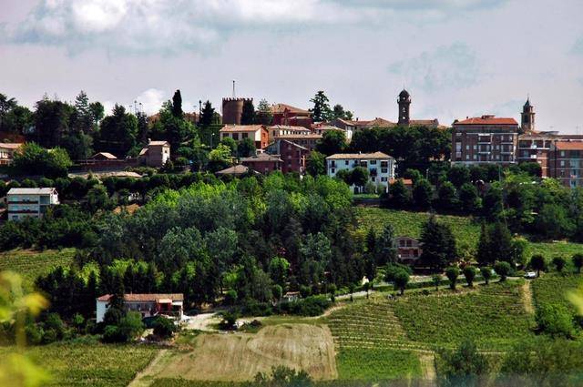 Terreno Residenziale in vendita ad Agliano Terme
