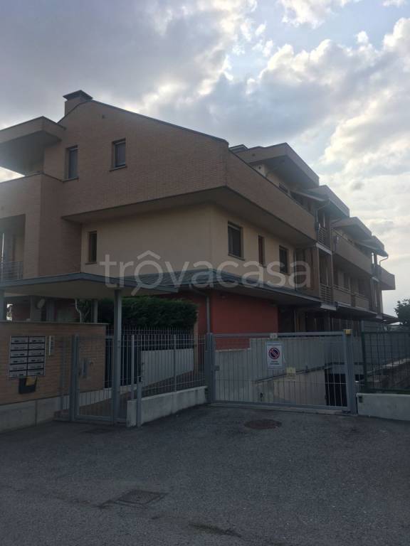 Appartamento in vendita a Carignano via Luigi Cadorna, 22