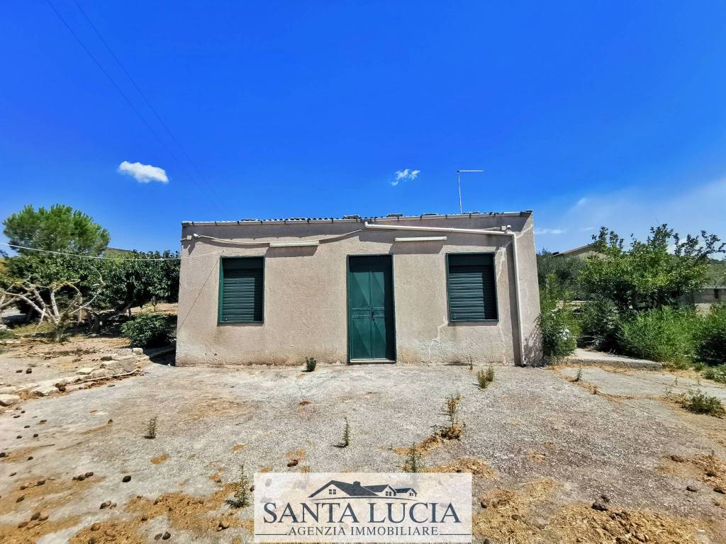 Villa in vendita a Canicattì strada Statale Agrigentina