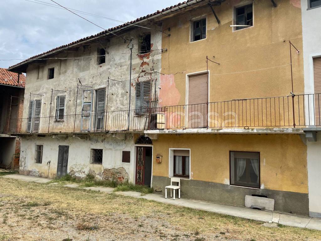 Casa Indipendente in vendita a Mondovì strada degli Zanoni, 17