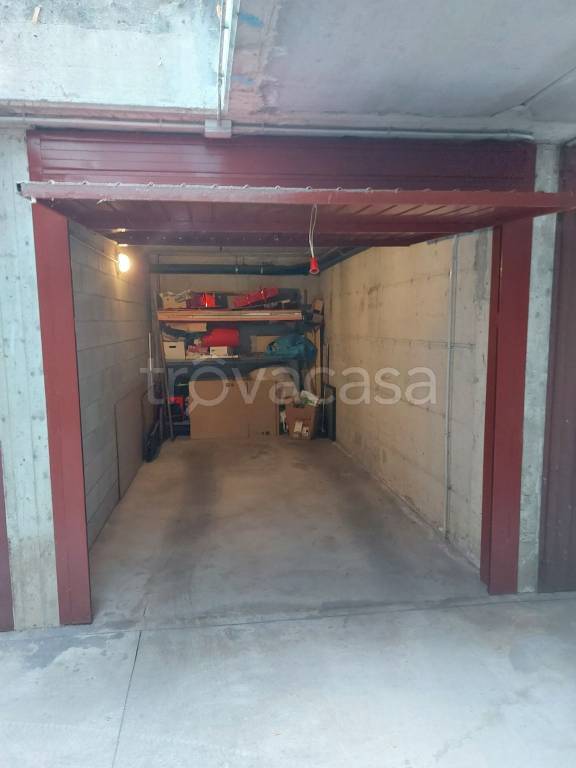 Garage in vendita a Novate Milanese via Repubblica