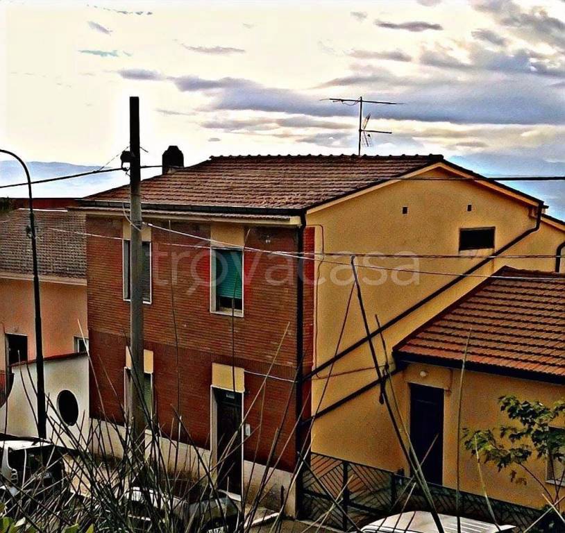 Villa a Schiera in in vendita da privato ad Ariano Irpino viale Tigli, 16