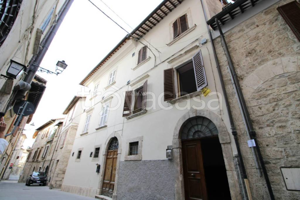 Casa Indipendente in vendita ad Ascoli Piceno via diciannove Settembre