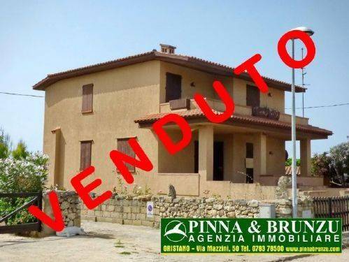Villa in vendita a San Vero Milis via s'imbucada