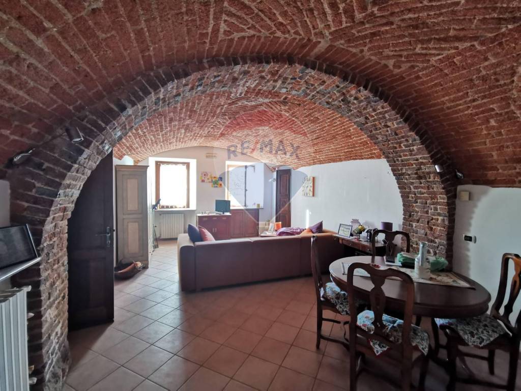 Villa a Schiera in vendita a Valdilana frazione Oro, 110
