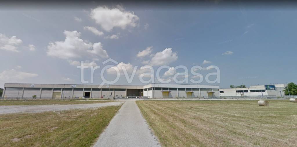 Capannone Industriale in vendita a Niella Tanaro via Fabbriche