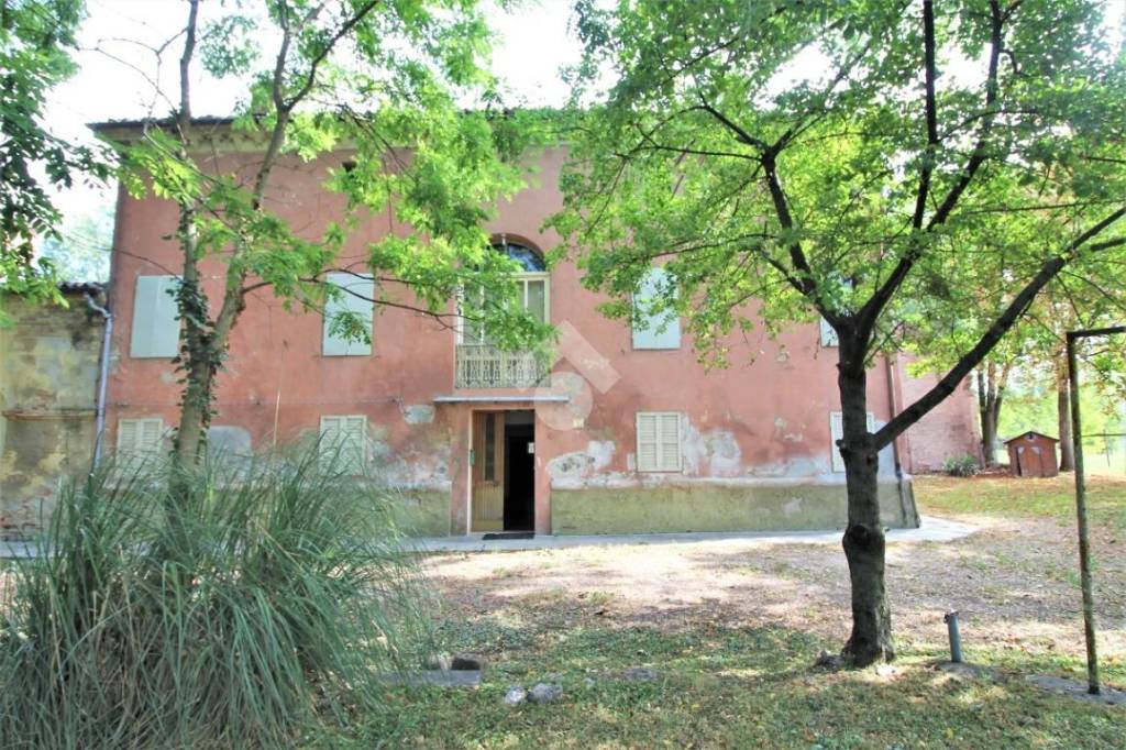 Villa Bifamiliare in vendita a Campagnola Emilia via Cattania, 2