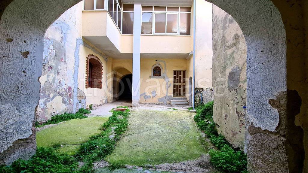 Casa Indipendente in vendita ad Airola via Giuseppe Verli
