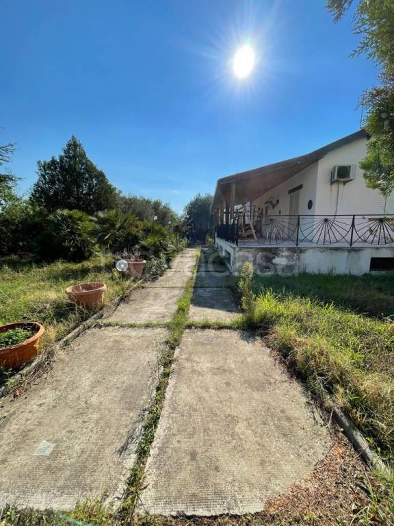 Villa in vendita a Reggio di Calabria via Abate Sant'Elia