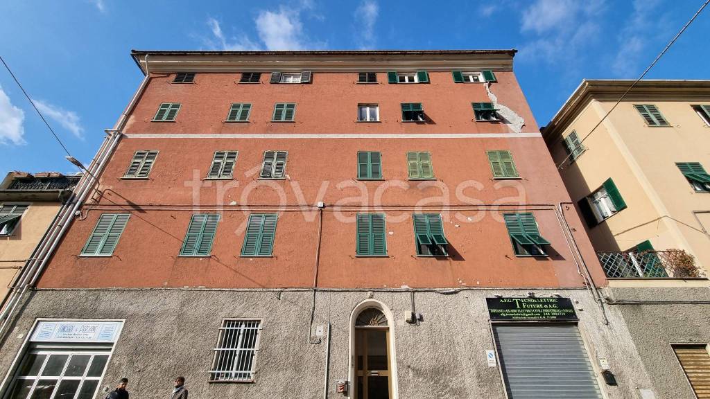 Appartamento in vendita a Genova via San Quirico, 64