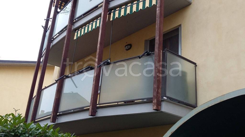 Appartamento in in vendita da privato a Bonate Sopra viale Padania, 35