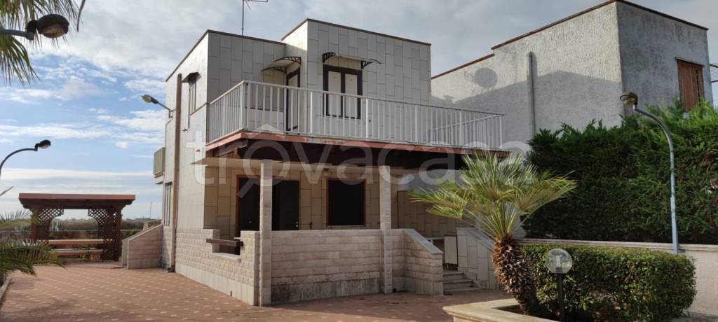 Villa in in vendita da privato a Manfredonia via dei Platani