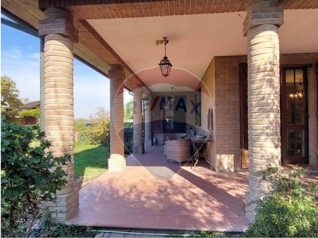 Villa in in vendita da privato a Ravenna via Bruno Focaccia, 14
