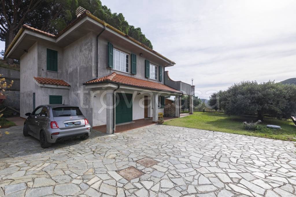 Villa in vendita a Tovo San Giacomo via Terra Molino