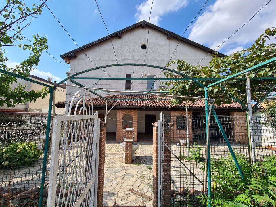 Villa in vendita a Frugarolo via Cesare Battisti, 8