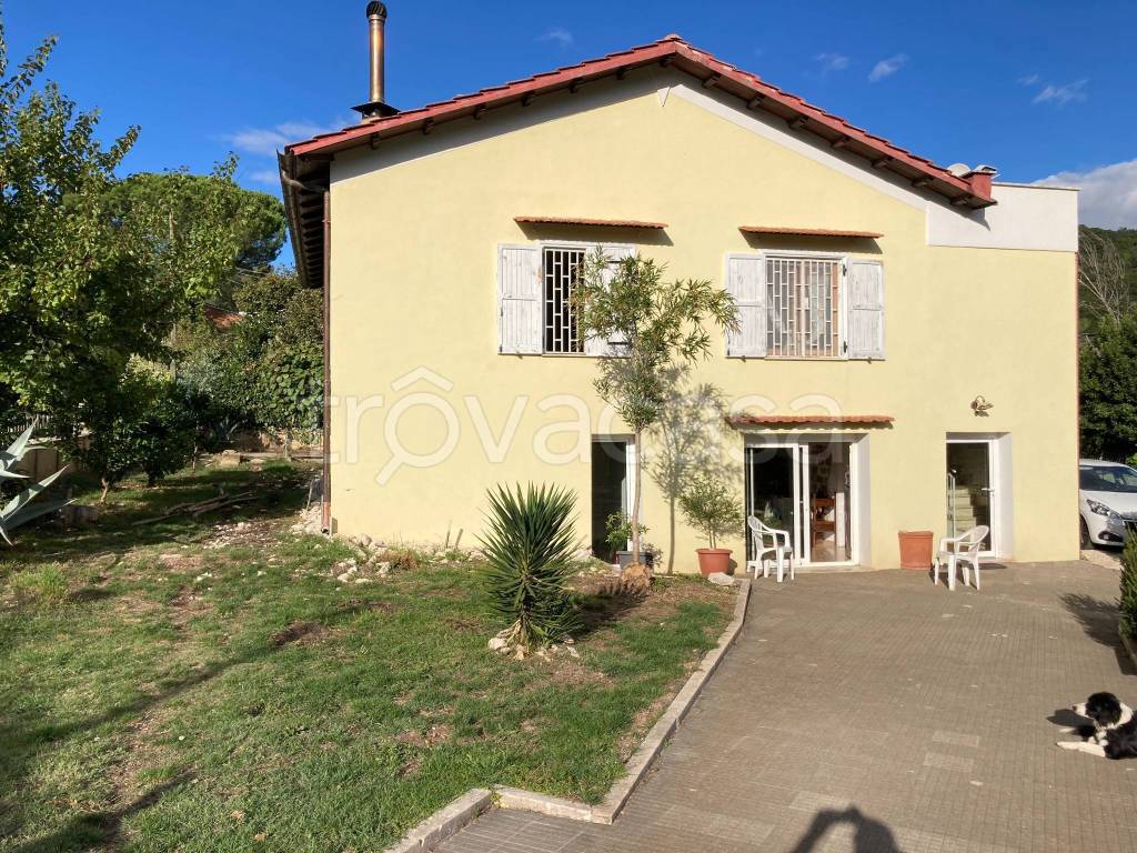 Villa in in vendita da privato a Castel Madama strada di Colle Passero, 2