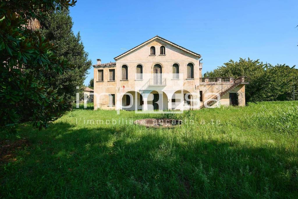 Villa in vendita a Mogliano Veneto via Guglielmo Marconi