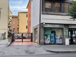 Posto auto in affitto ad avellino corso europa, 97