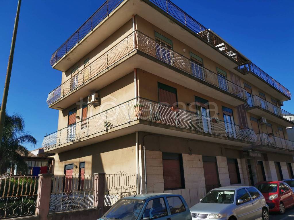 Appartamento in vendita a San Gregorio di Catania via Papa Giovanni XXIII