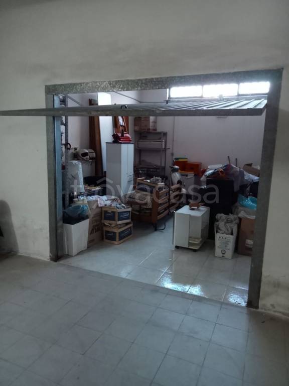 Garage in vendita a Carosino via Giovanni Falcone, ae