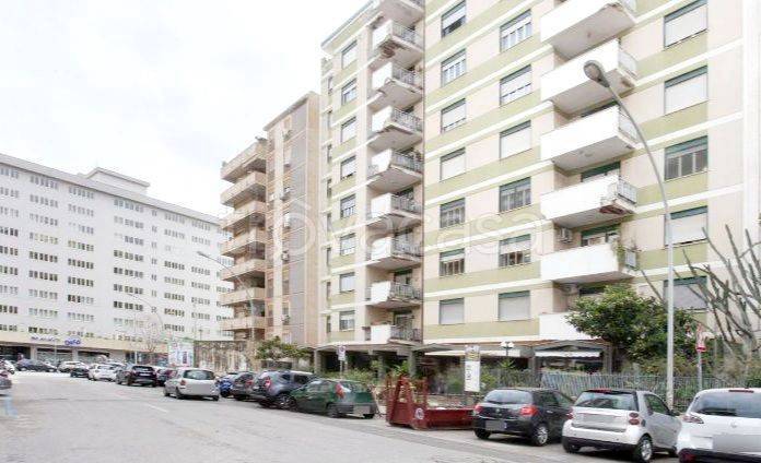Appartamento in in vendita da privato a Palermo via Francesco Laurana, 10