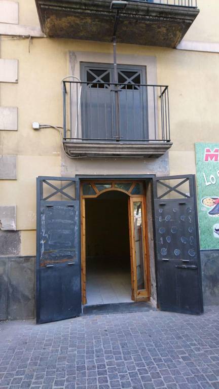 Pub in affitto ad Acerra piazza Castello