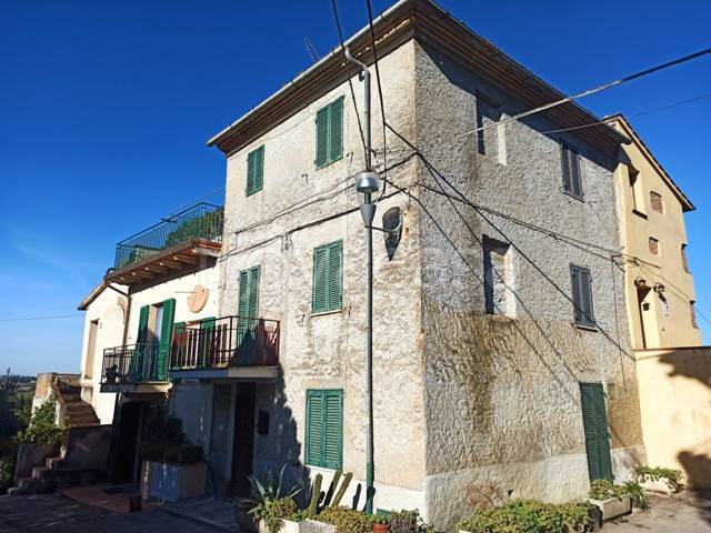 Casa Indipendente in vendita a Castiglione del Lago frazione di c. Lago