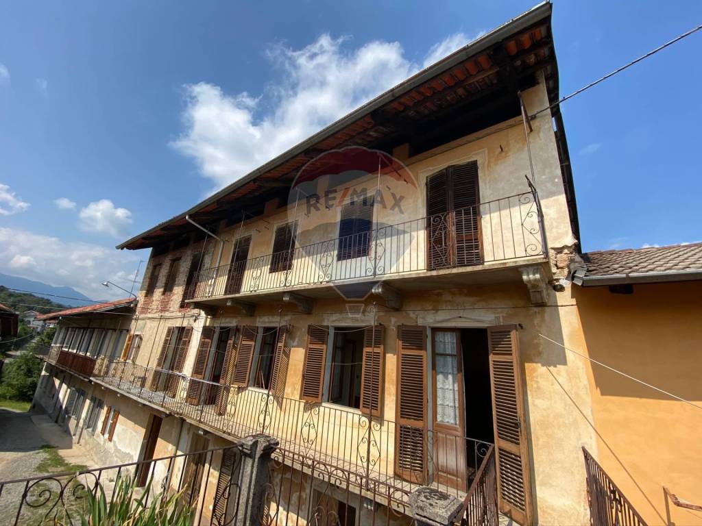 Villa a Schiera in vendita a Casapinta fraz. Campalvero, 64 - 65