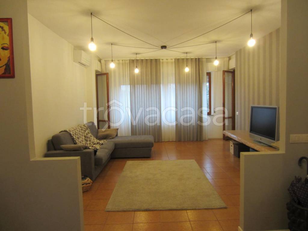 Appartamento in vendita a Corridonia via Enrico Mattei