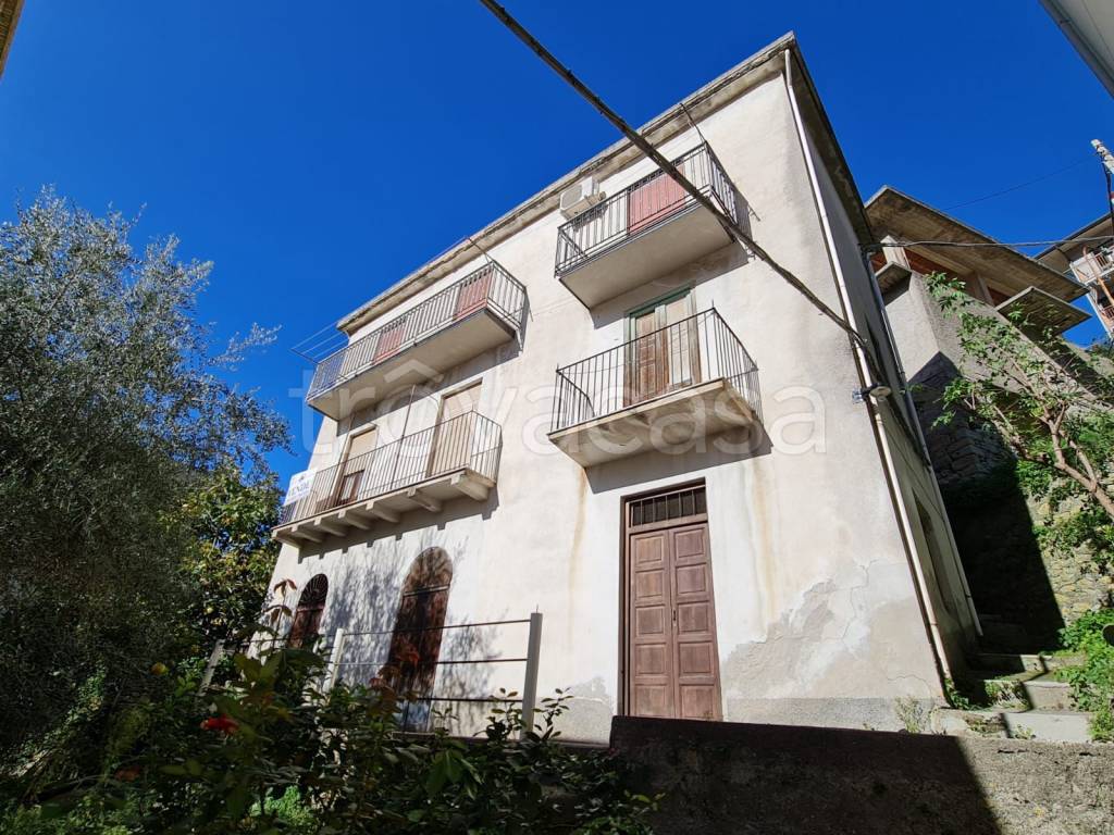 Appartamento in vendita a Sinagra via Nizza