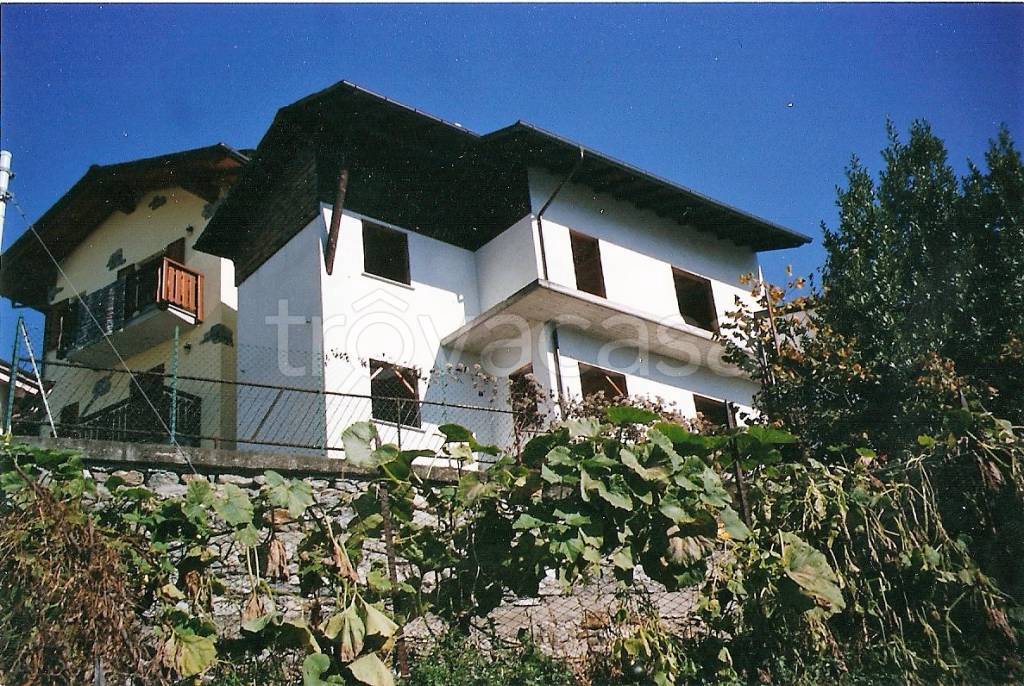 Appartamento in vendita a Montagna in Valtellina