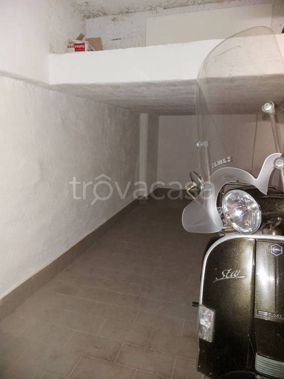 Garage in vendita a Isola delle Femmine via Giuseppe Garibaldi, 87
