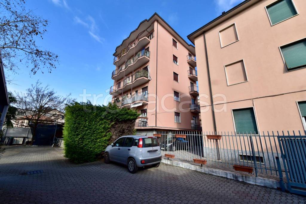 Appartamento in vendita a Monza viale Lombardia, 210