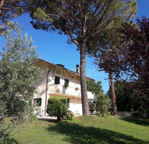 Villa in vendita a Massa Martana frazione Villa San Faustino 6