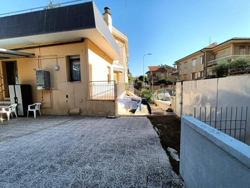 immagine annuncio 1 di 14