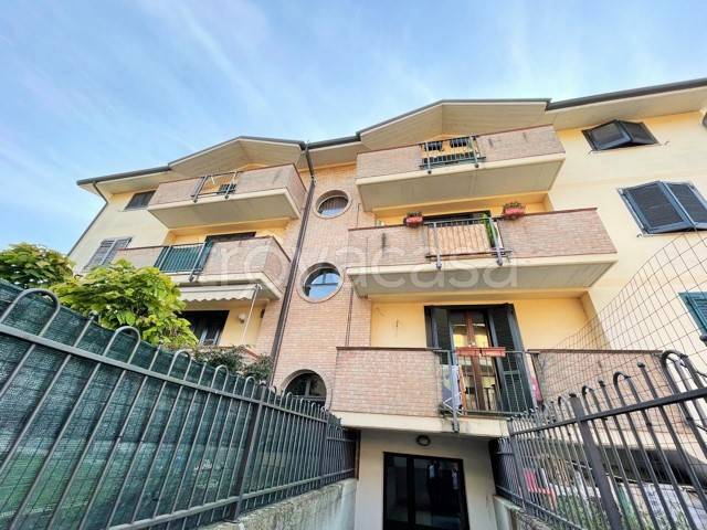 Appartamento in vendita a Caselle Lurani via Gaetano Donizetti
