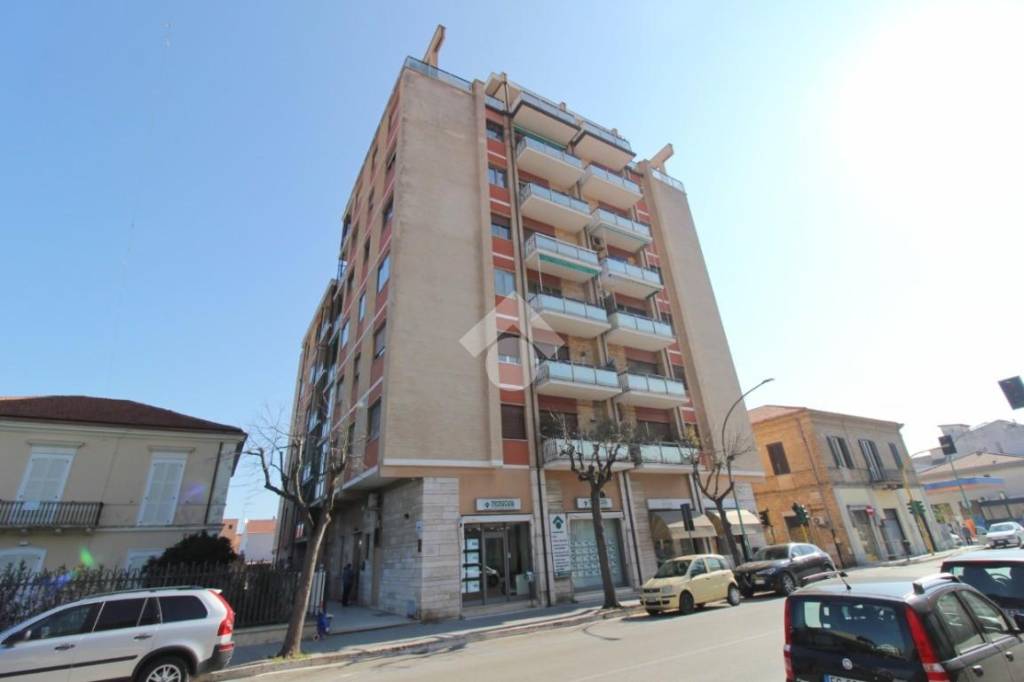 Appartamento in vendita a Roseto degli Abruzzi via Canale Doria, 5