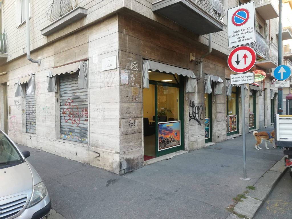 Negozio Alimentare in in affitto da privato a Torino via Villar, 26