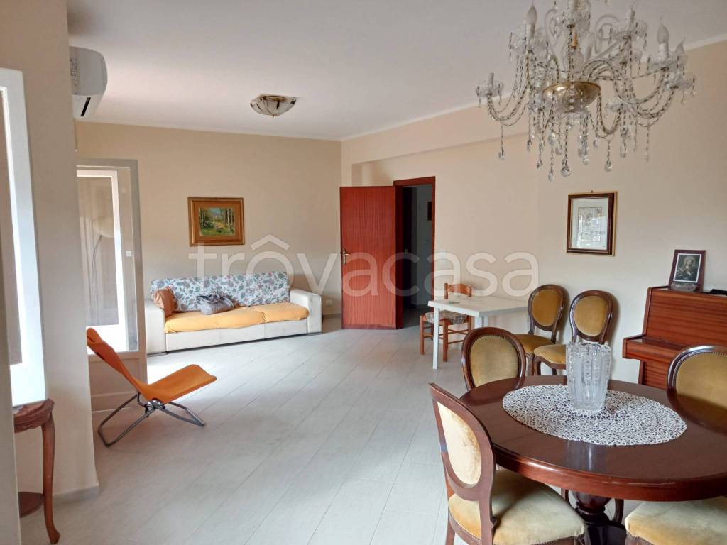 Appartamento in vendita a Santa Flavia via Solunto, 32