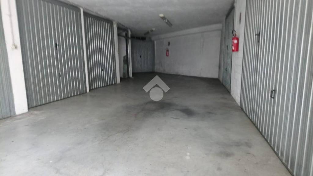 Garage in vendita a Sanremo via Martiri Delle Foibe