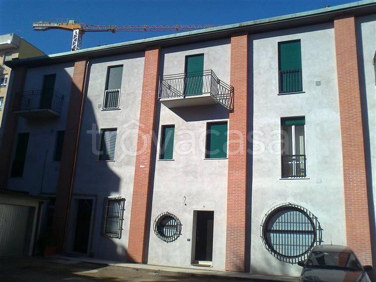immagine annuncio 1 di 9