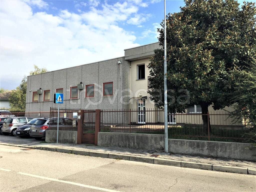 Capannone Industriale in vendita a Costa Masnaga via Roma, 15