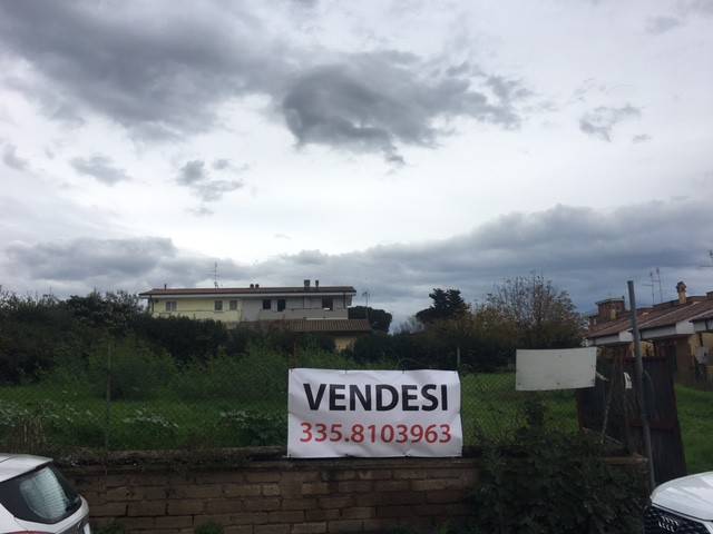 Terreno Residenziale in vendita a Roma via Bisaccia