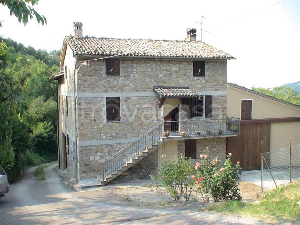 Casa Indipendente in vendita a Neviano degli Arduini strada cesura