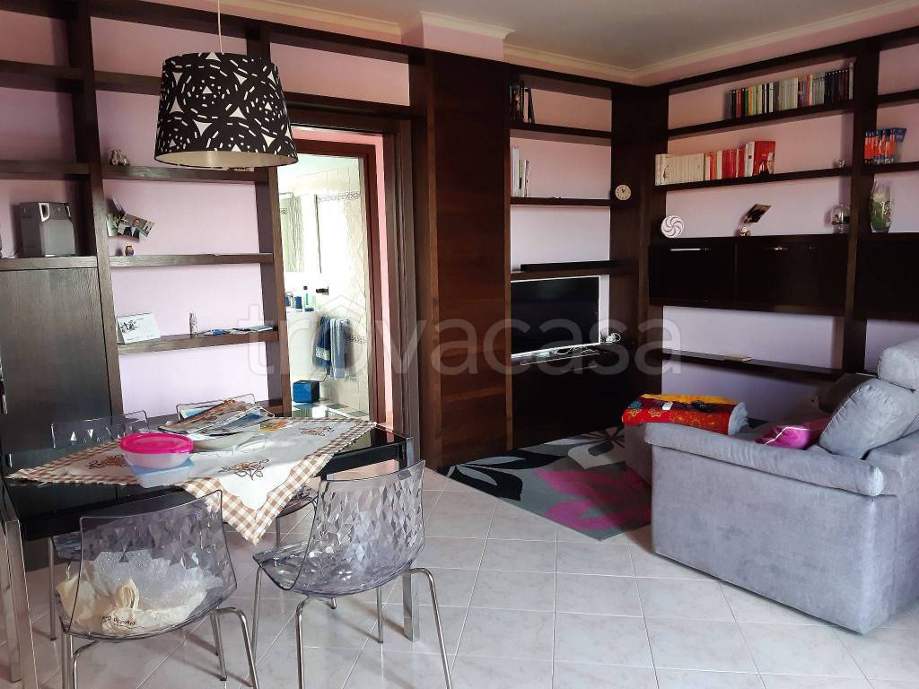 Appartamento in in vendita da privato a Bomarzo via Sandro Pertini