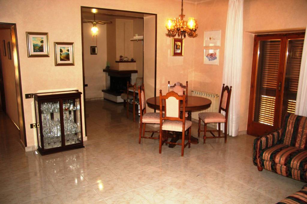 Appartamento in vendita a Spoleto via Flaminia