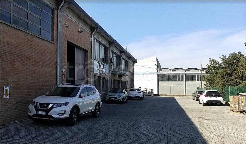 Capannone Industriale in in affitto da privato a Ozzano dell'Emilia via Giacomo Matteotti