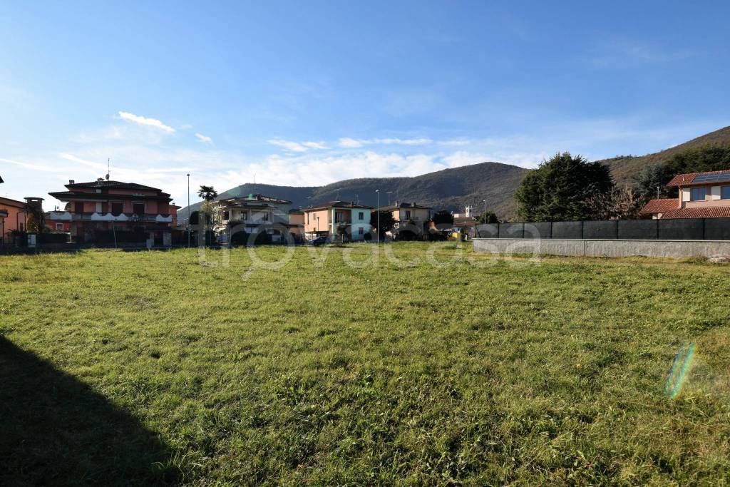 Terreno Residenziale in vendita a Nuvolera via Don l. Beccalossi