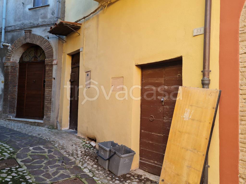 Appartamento in vendita a Poggio Mirteto via Lugo, 13