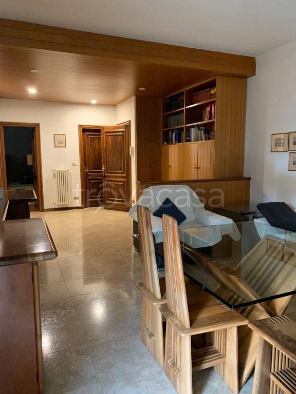 Appartamento in in vendita da privato ad Alzano Lombardo via Giuseppe Verdi, 15